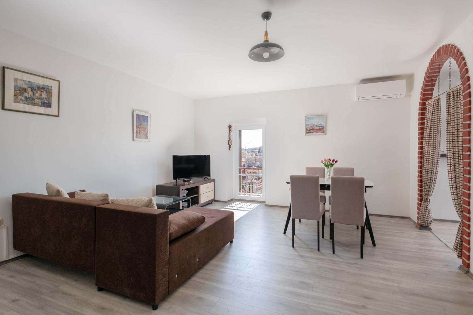 Apartment Gioia 罗维尼 外观 照片