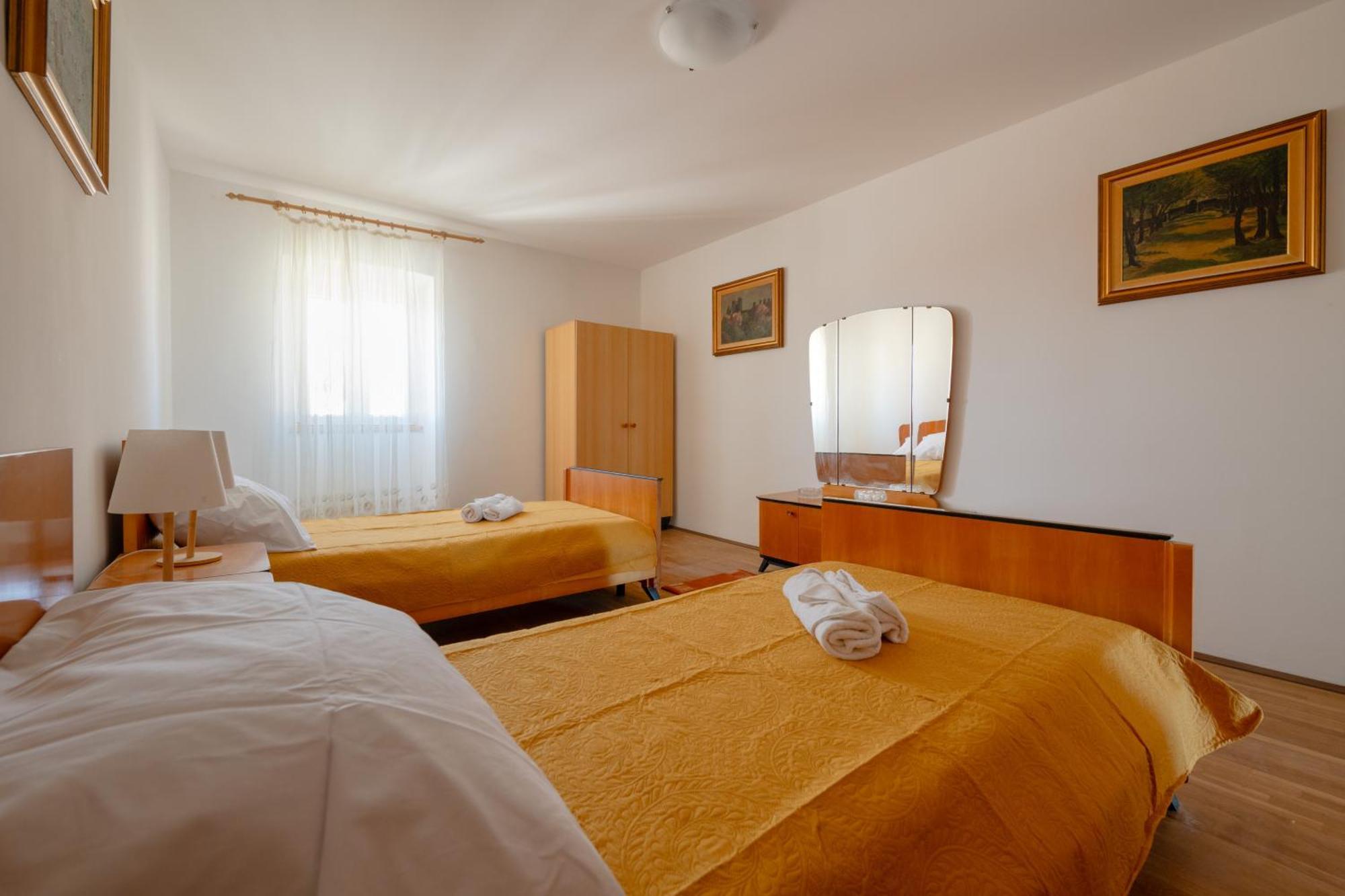 Apartment Gioia 罗维尼 外观 照片