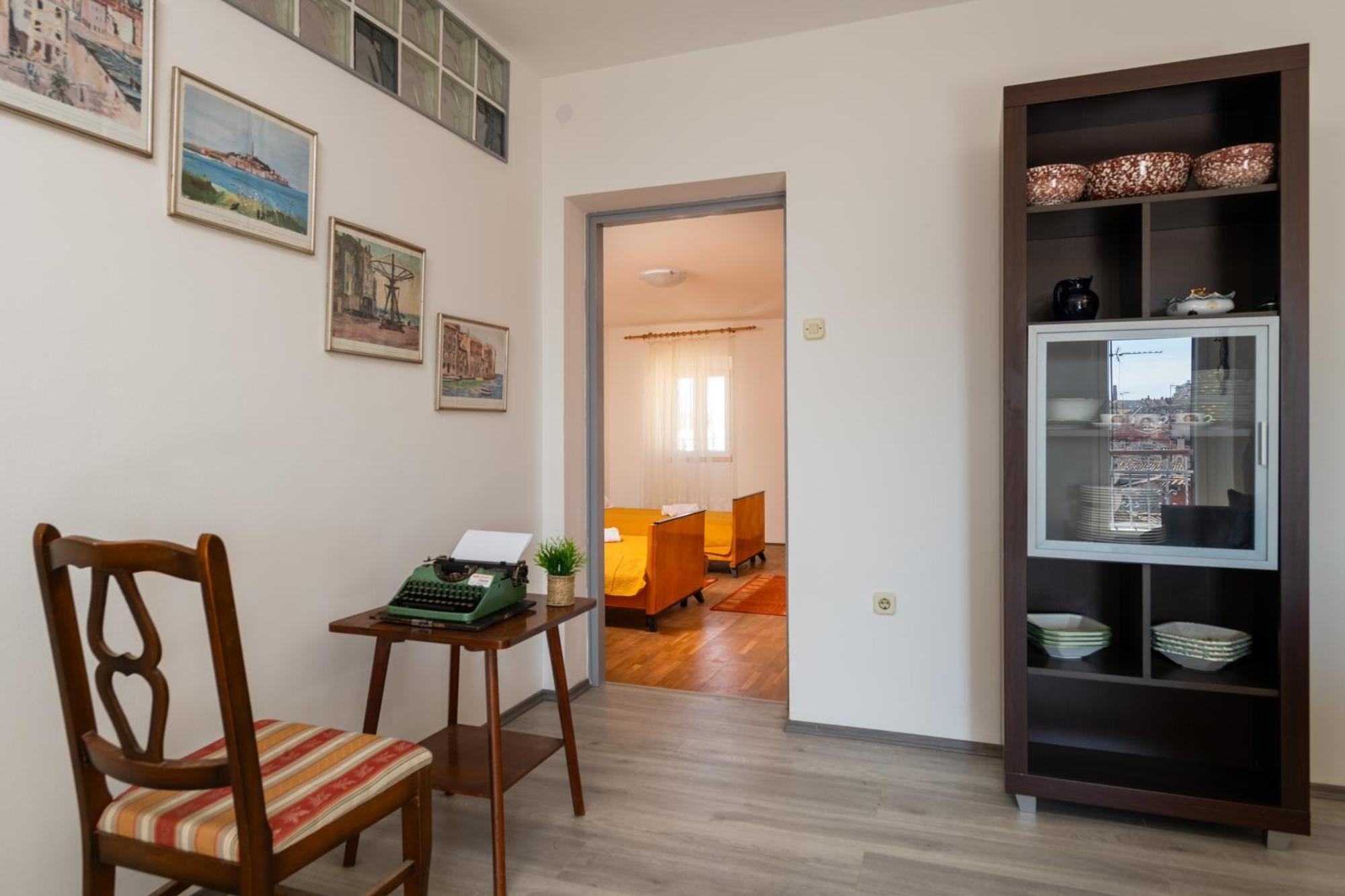 Apartment Gioia 罗维尼 外观 照片
